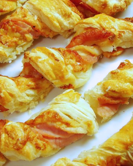 The Best Savoury Snack: Cheddar and Bacon Pastry Straws