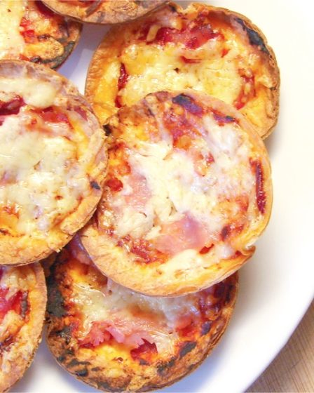 How To Make: Mini Tortilla Wrap Pizzas