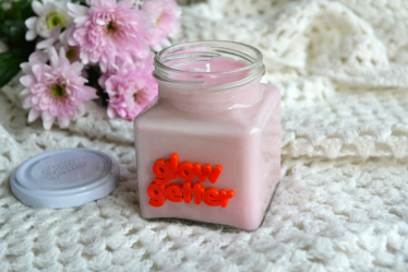 Flamingo Candles: Glow Getter