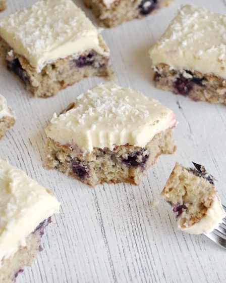 Recipe: Blueberry, Banana and Coconut Tray Bake