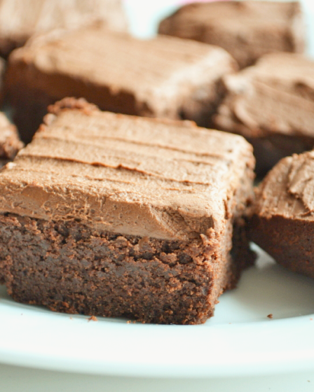 Low Calorie Chocolate Fudge Brownies: The Perfect Sweet Treat