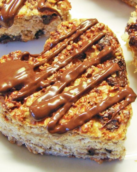 A Sweet Healthy Snack For Gym Lovers: Protein Flapjacks