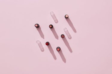 Lip Care Routine in Hindi: Why Store-Bought Balms Fail Dry Lips