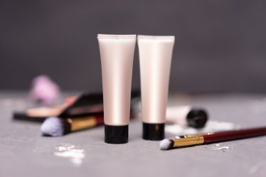 Mineral Vs Chemical Sunscreen Sensitive Skin: Mineral vs. Chemical Sunscreen: Which SPF Actually Works for Sensitive Skin?