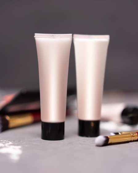 Mineral Vs Chemical Sunscreen Sensitive Skin: Mineral vs. Chemical Sunscreen: Which SPF Actually Works for Sensitive Skin? Mineral Vs Chemical Sunscreen Sensitive Skin: Mineral vs. Chemical Sunscreen: Which SPF Actually Works for Sensitive Skin?